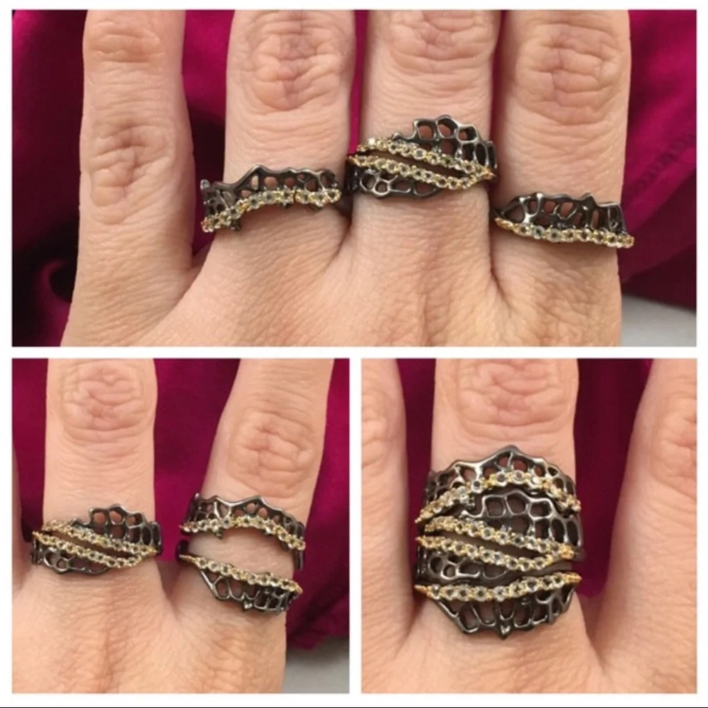 ANITANJA 18KT Sea Fan White Topaz Puzzle Ring